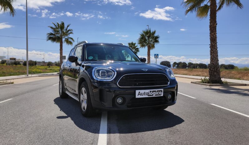 
								MINI COUNTRYMAN One D full									