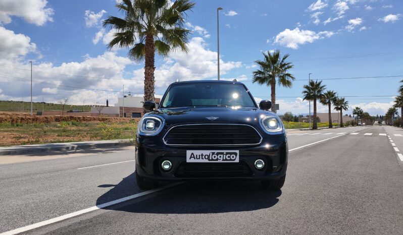
								MINI COUNTRYMAN One D full									