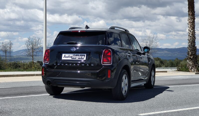 
								MINI COUNTRYMAN One D full									
